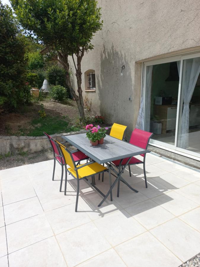 Le Clos Des Lauriers Каркасон Екстериор снимка